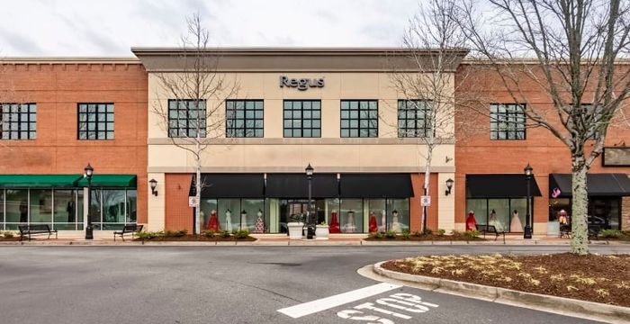 The Shoppes at Webb Gin - Image 5