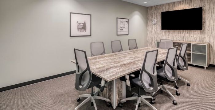 Regions Bank Tower - Image 5