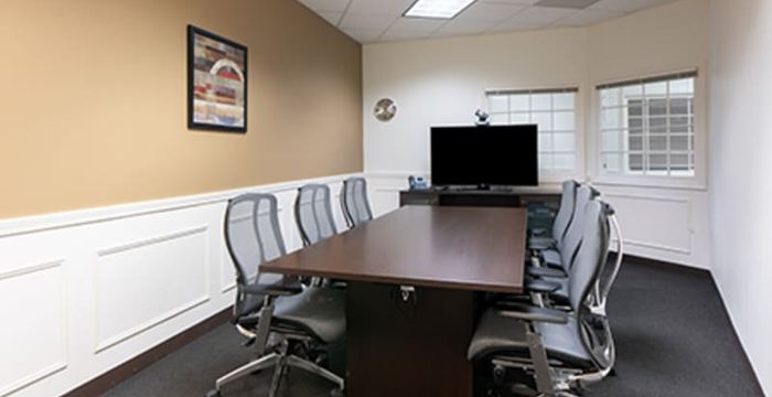 15 Constitution Dr, Bedford - Image 4