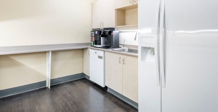 5811 Cooney Road, Richmond - Image 5