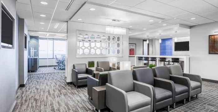 One Lakeway - Image 5