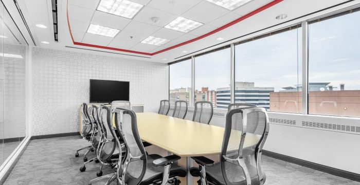 Metro Plaza II - Image 5