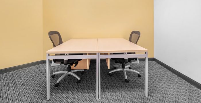 Metro Plaza II - Image 3