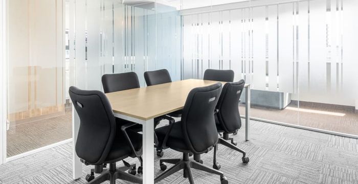 Alba Ginza Dori Buildin - Image 5