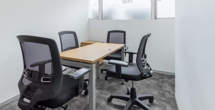 Punj Essen House Astha Kunj Rd Nehru Place, New Delhi - Image 3