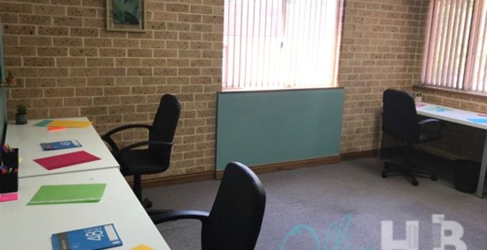 213 Albany Street North, Gosford - Image 3