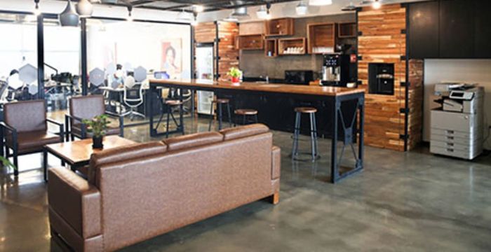 Whites Rd Express Estate Royapettah, Chennai - Image 4