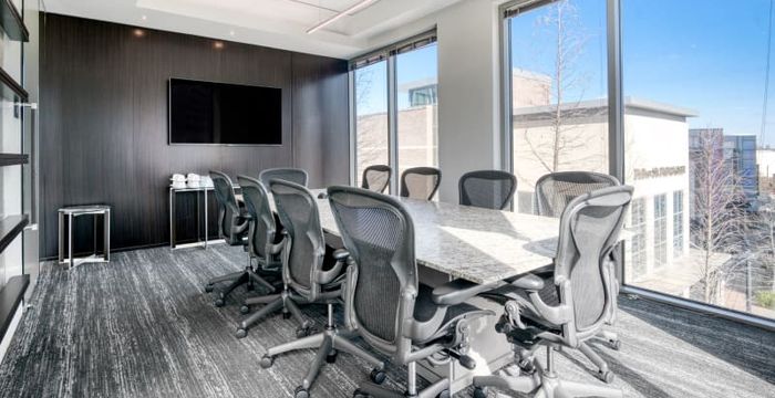 21 Waterway Ave, The Woodlands - Image 2