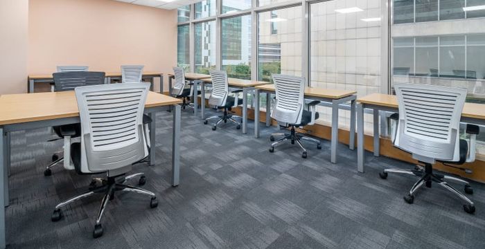 Old Mathura Rd District Centre Jasola, New Delhi - Image 5