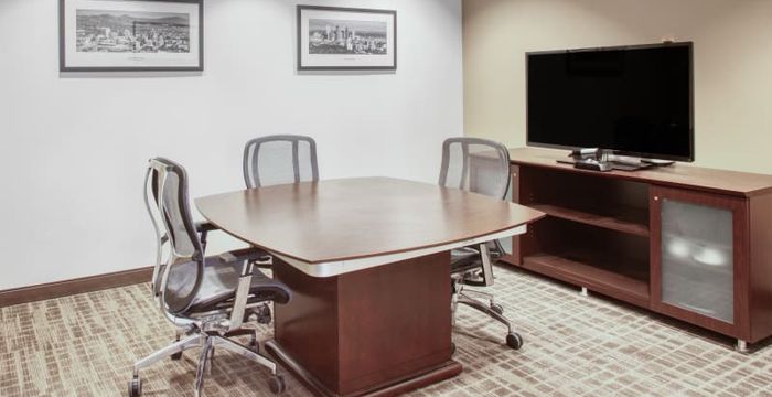 Crosspoint Plaza One - Image 3