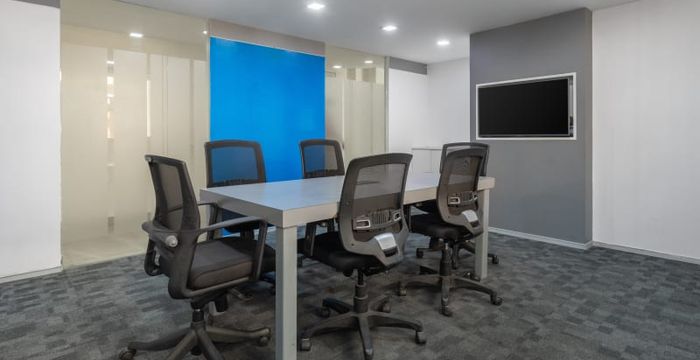 Halwasiya Court Hazratganj, Lucknow - Image 2