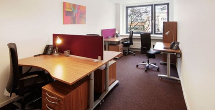 8 Bahnhofstrasse, Hannover - Image 2