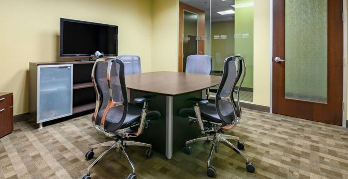 11414 W Park Pl, Milwaukee - Image 2