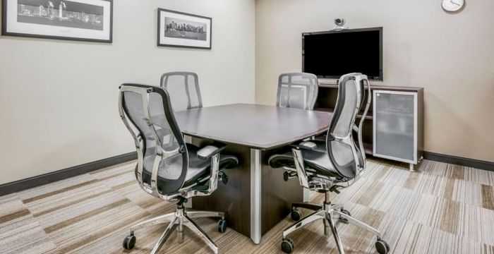 7111 Syntex Drive, Mississauga - Image 3