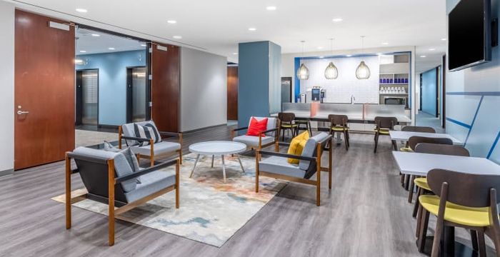 Koll Center Newport Koll Center Newport - Image 2