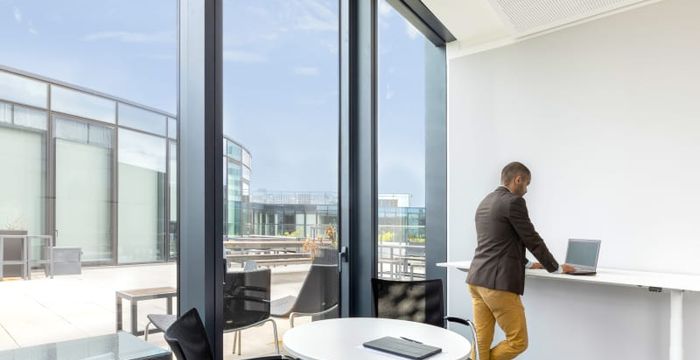 2b Koenigsallee, Dusseldorf - Image 5