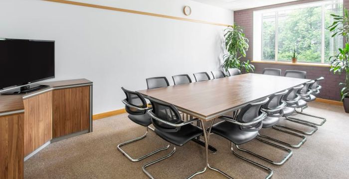 42-44 Shovkovychna St, Kyiv - Image 4