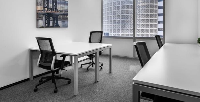 Sheikh Zayed Road, Dubai - Image 3