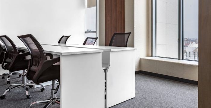 Landmark Tower - Image 5