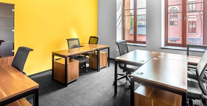 28 Verhniy Val Str, Kyiv - Image 2