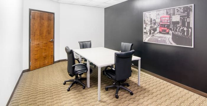 15310 Amberly Dr, Tampa - Image 4