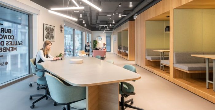 Rue Des Guillemins 139, Liege - Image 2