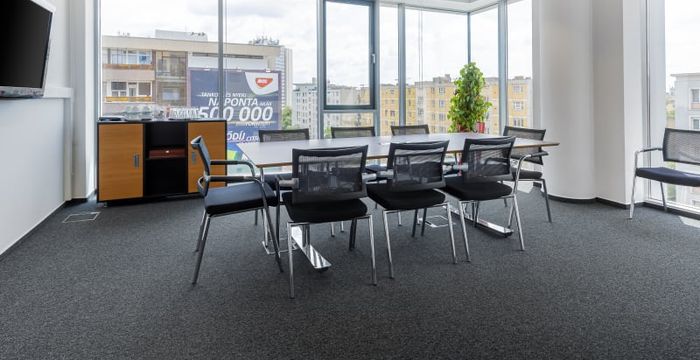 Oktober Huszonharmadika U 8-10, Budapest - Image 5