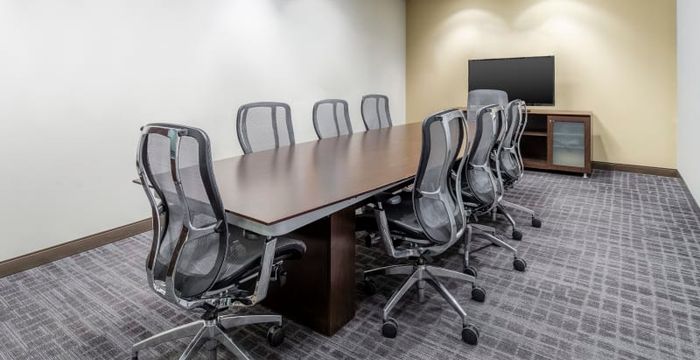 1201 Nw Briarcliff Pkwy, Kansas City - Image 2