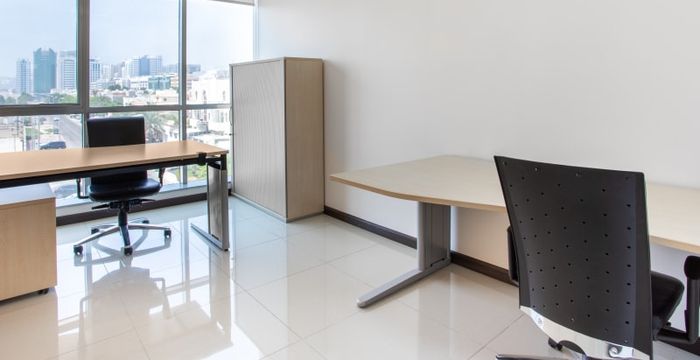 Al Danah - Zone 1, Abu Dhabi - Image 3