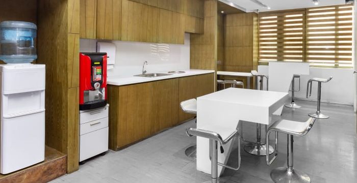 123 Bauddhaloka Mawatha, Colombo - Image 2