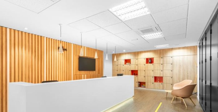 30 Avenida De Aragon, Valencia - Image 3