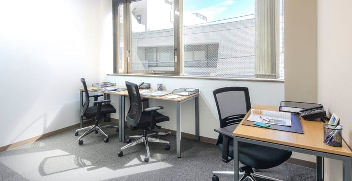 8-11-10 Nishi-shinjuku, Tokyo - Image 2