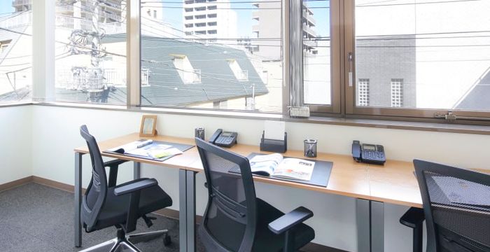 8-11-10 Nishi-shinjuku, Tokyo - Image 3