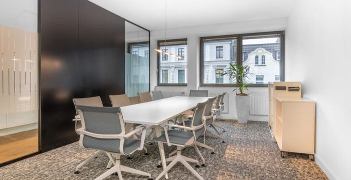 100 Bismarckstrasse, Moenchengladbach - Image 5