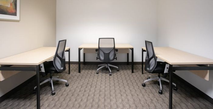 100 E Campus View Blvd, Columbus - Image 3