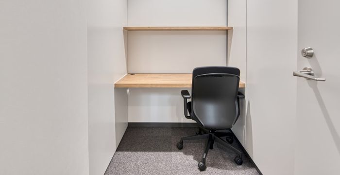 Nishinihon Shinbun Building - Image 5