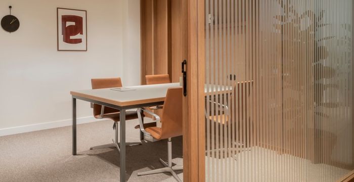 34 C De Velazquez, Madrid - Image 5