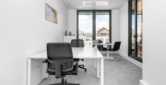 14 Avenue De L'europe, Montevrain - Image 4