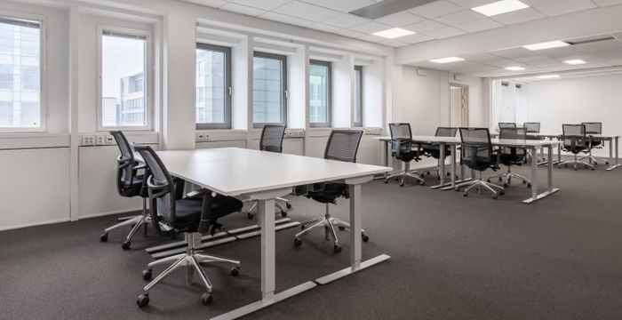 15 Svetsarvagen, Solna - Image 2