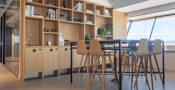 16-18 Carrer De La Marina, Barcelona - Image 5