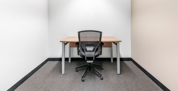 180 Northfield Drive West, Waterloo - Image 3