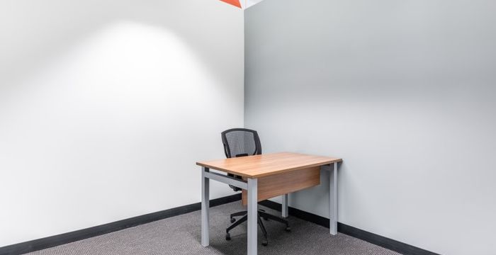 180 Northfield Drive West, Waterloo - Image 3