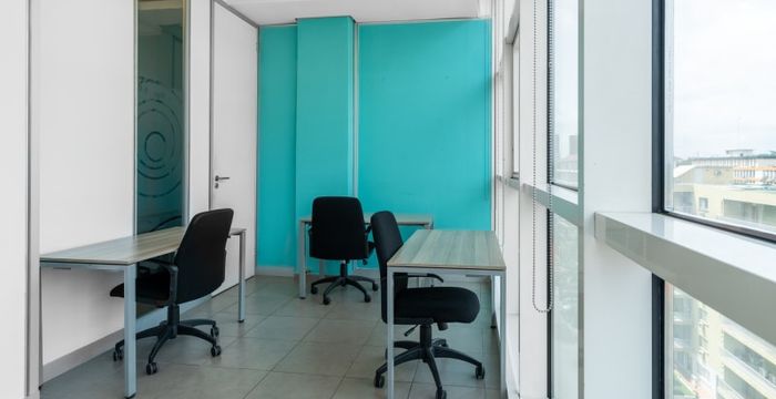 Corner Of Dr Crozet Street And Boulevard De La Republique Plateau, Abidjan - Image 4