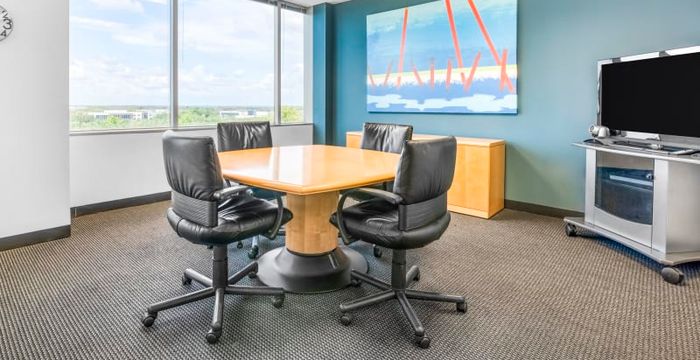 Heathrow International Business Center - Image 5