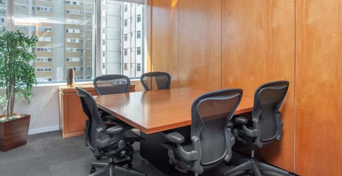 550 Renaissance Work Center - R Paraiba - Savassi, Belo Horizonte - Image 2