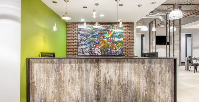 Turnberry Plaza - Image 2