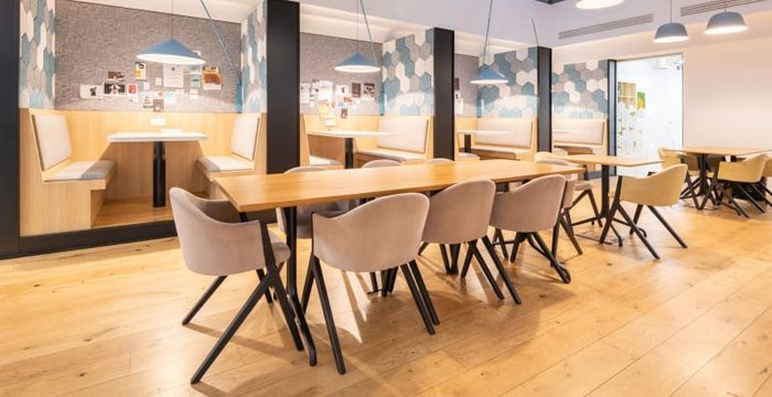 17-21 Rue Saint Fiacre, Paris - Image 5