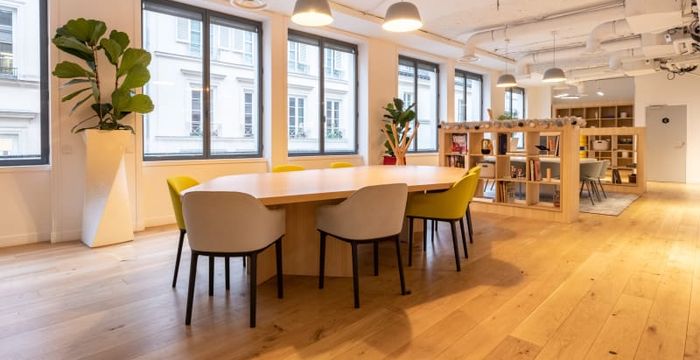 17-21 Rue Saint Fiacre, Paris - Image 3