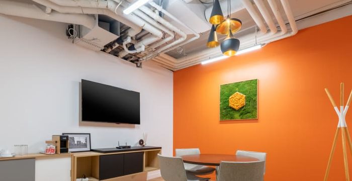 17-21 Rue Saint Fiacre, Paris - Image 2