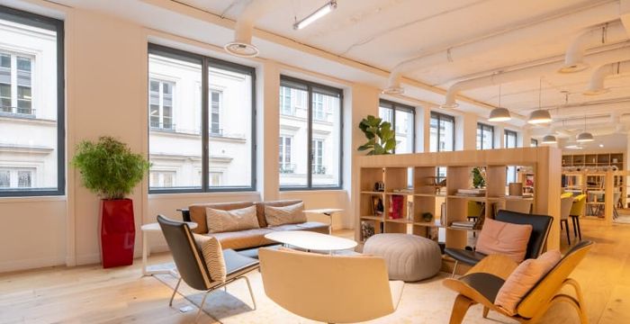 17-21 Rue Saint Fiacre, Paris - Image 5